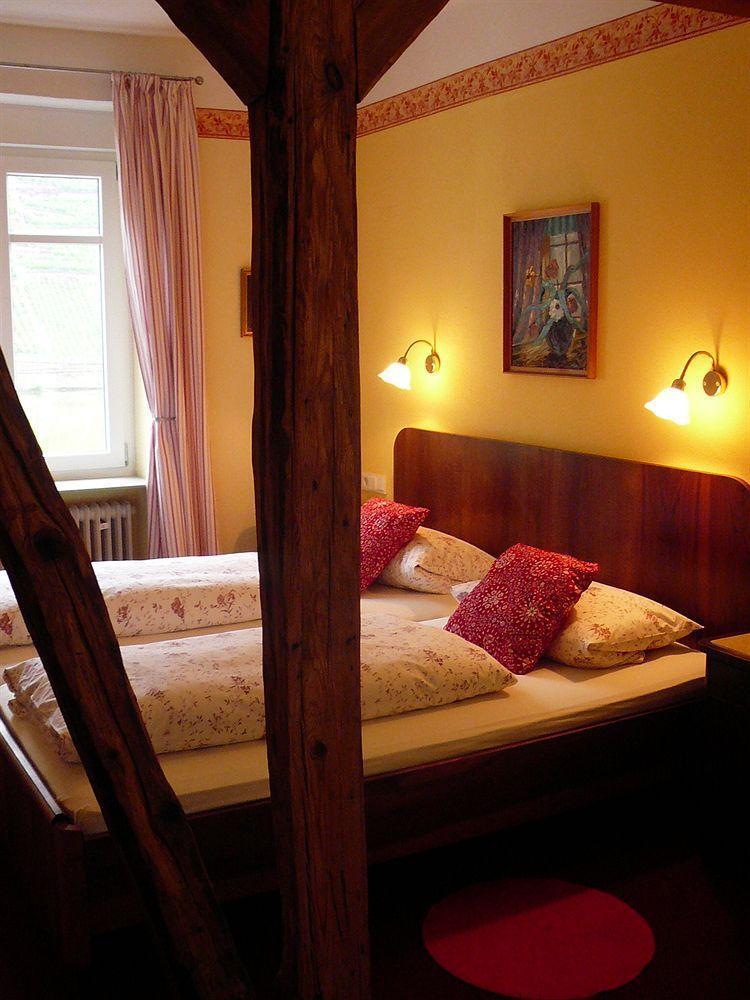 Mosel-Landhaus Am Moselufer B&B Briedern Exterior foto